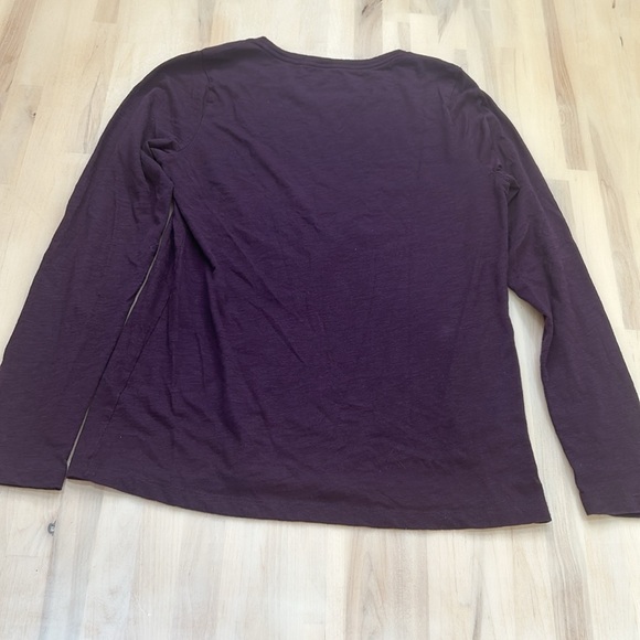 Sonoma size medium the everyday tee plum aubergine dark purple long sleeve - Picture 3 of 3